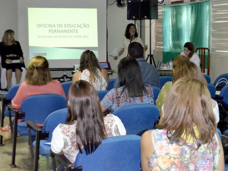 notícia: Profissionais da saúde participam de Oficina de Educação Permanente