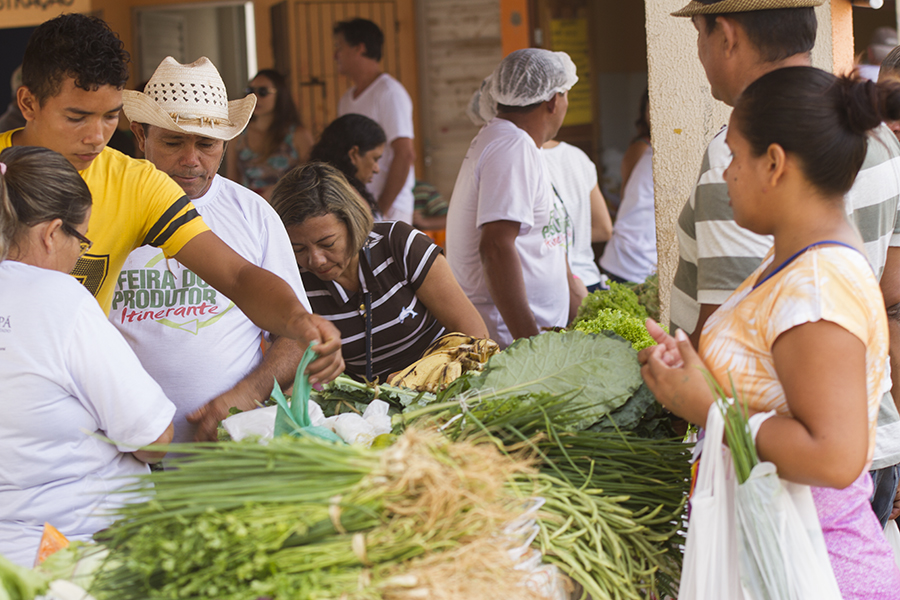 notícia: Buritizal recebe 4ª edição da Feira Itinerante Solidária