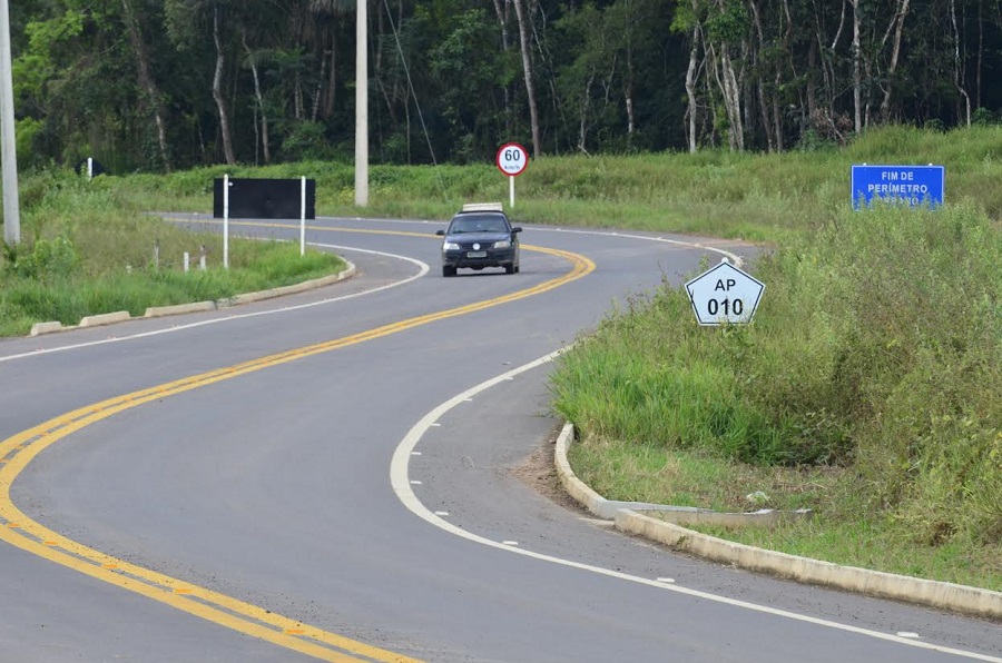 notícia: Plano Rodoviário avança com obra da AP-010