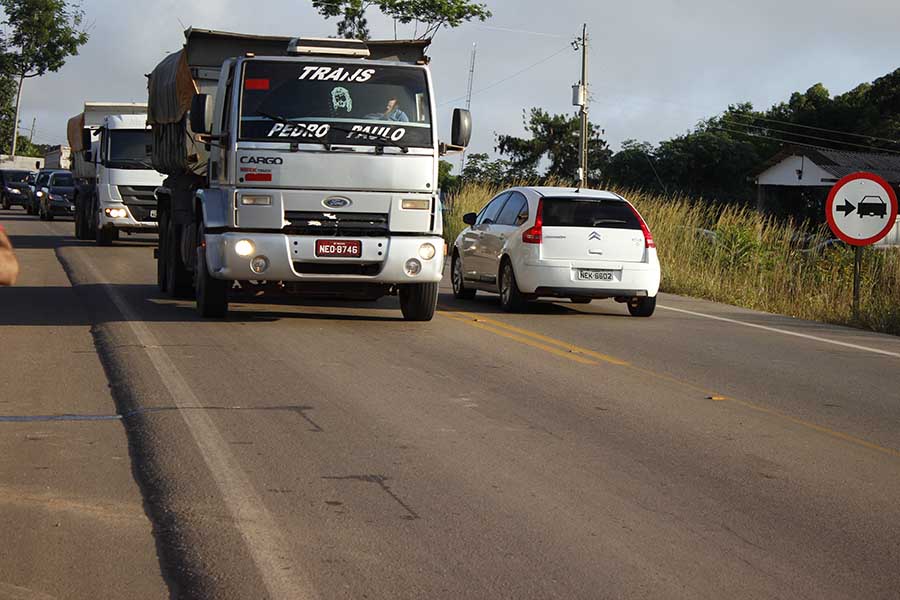 notícia: BPRE alerta motoristas quanto à retomada do uso do farol baixo 