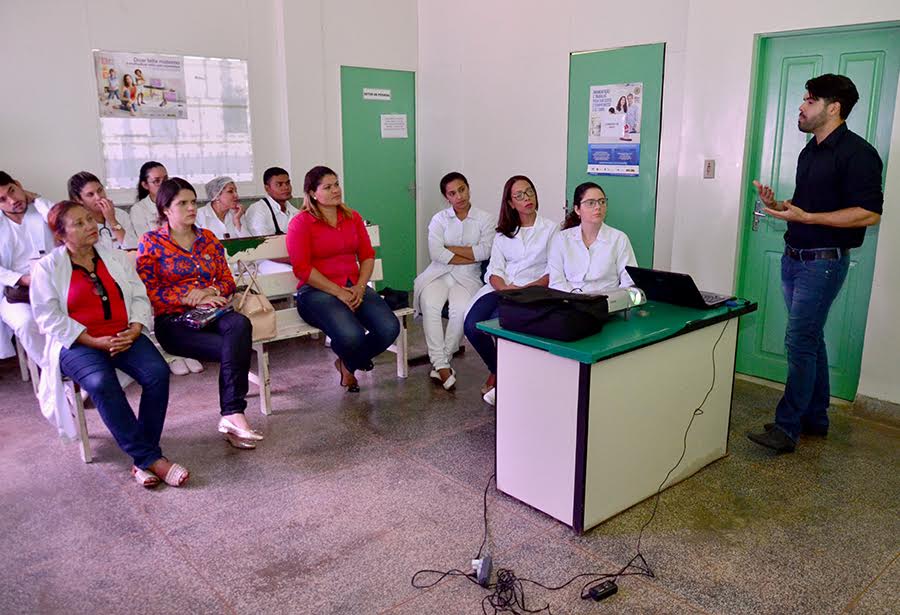 notícia: Profissionais da Maternidade participam de curso de atualização