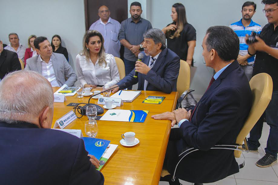 notícia: Governo do Amapá apresenta vocações produtivas para investidores árabes