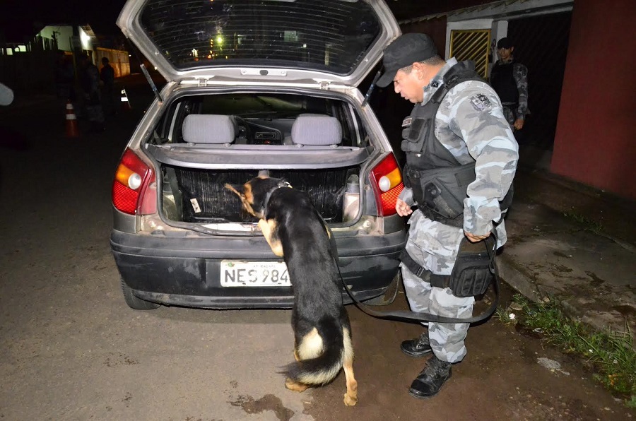 notícia: Operação Saturação: policiais abordaram mais de 80 veículos no primeiro dia