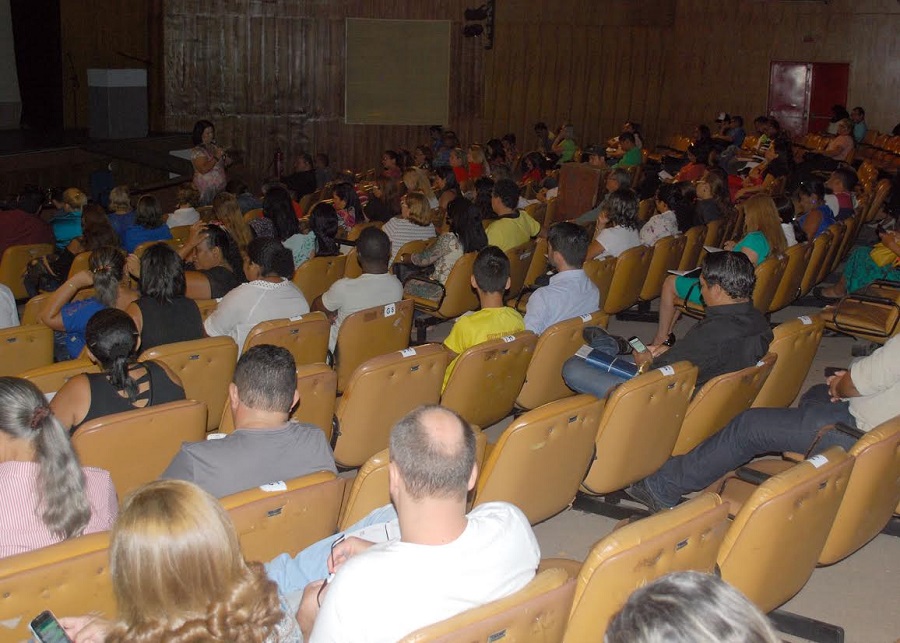 notícia: Escolas da rede estadual retomam as aulas na próxima segunda-feira