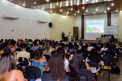 notícia: Evento discute políticas para melhorar a saúde do trabalhador no Amapá