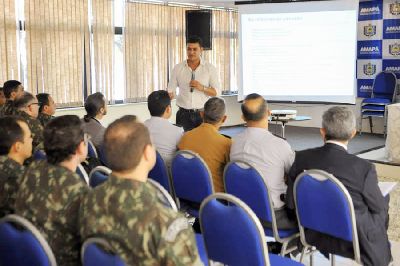 notícia: Curso de Comando e Estado-Maior do Exército inicia viagem de estudos pelo Amapá