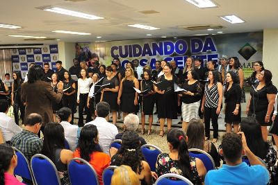 notícia: Coral Vozes do Setentrião apresenta cantata de Natal