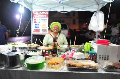 notícia: I Tambores do Quilombo movimenta a economia informal no Centro de Macapá