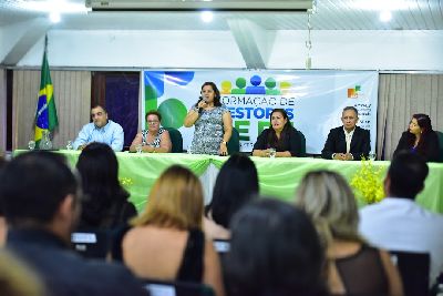 notícia: Governo do Amapá certifica gestores de recursos humanos