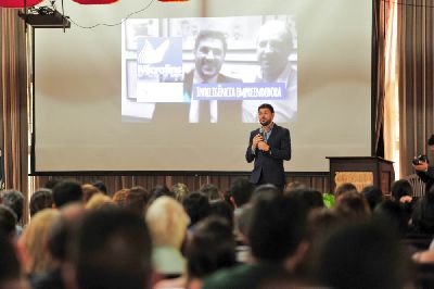 notícia: Palestra motivacional encerra programação do 'Mês do Servidor'