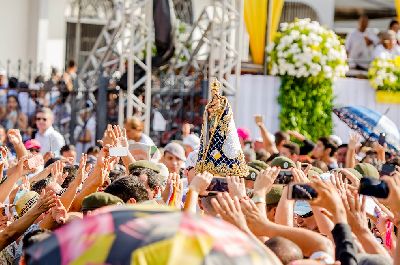 notícia: Círio 2017 reúne mais de 100 mil pessoas em Macapá