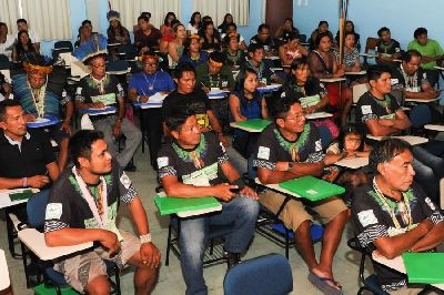 notícia: Movimentos indígenas do Amapá e norte do Pará discutem políticas públicas