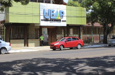 notícia: Cursos de graduação da Ueap passam por avaliações do Conselho Estadual de Educação