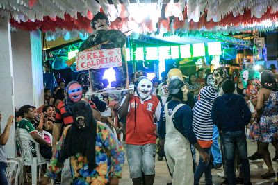 notícia: Baile das Máscaras mantém tradição bissecular em Mazagão Velho 