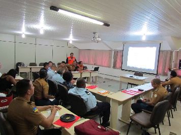 notícia: Bombeiros do Amapá e Guiana discutem acesso ao Fundo Europeu