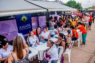 notícia: Atendimentos de saúde e sociais do GEA marcam Dia D contra câncer de mama na zona norte