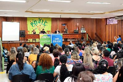 notícia: Cerca de 200 docentes são capacitados para atuarem no Programa de Aprendizagem no Amapá