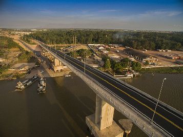 notícia: Waldez Góes reúne com prefeitos para discutir desenvolvimento da região metropolitana