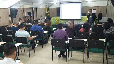 notícia: Servidores participam de curso de formação em pregoeiro na EAP