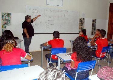 notícia: Começa segunda-feira matrícula para quem perdeu o prazo