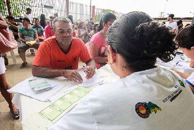 notícia: Estado oferece ações de cidadania no Dia do Trabalhador