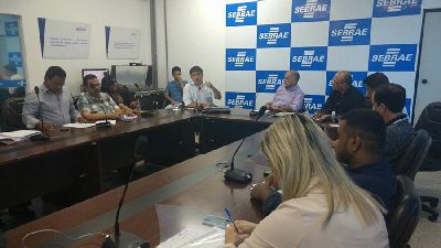 notícia: Fórum discute avanços no setor das microempresas e empresas de pequeno porte no AP