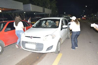 notícia: Em Fazendinha, blitz alerta para o combate à violência após consumo de bebidas alcoólicas