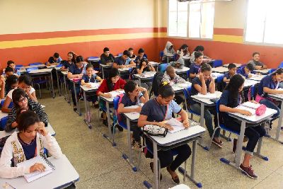 notícia: Prazo para matrículas nas escolas estaduais termina nesta sexta-feira