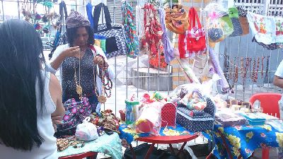 notícia: Artesanato e manualidades serão comercializados na Feira Itinerante Solidária