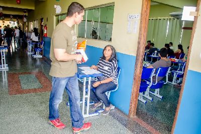 notícia: Candidatos devem ficar atentos às orientações para provas de concurso da Fcria