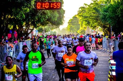 notícia: Mais de 1700 atletas devem participar da 43ª Corrida do Fogo