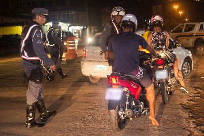 notícia: Batalhões de Trânsito e de Policiamento Rodoviário dão início à Operação de Carnaval