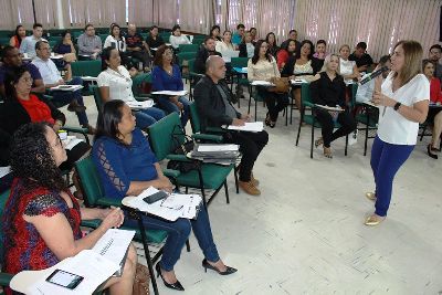 notícia: Governo detalha Programa Colabora Amapá a secretários de Educação