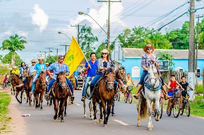 notícia: Diagro orienta criadores de cavalos sobre o controle de doença infecciosa