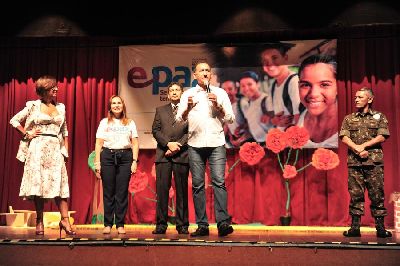 notícia: Lançamento do Programa Educação para a Paz faz alerta sobre bullying