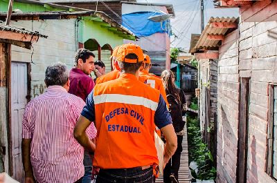 notícia: Área do incêndio no Beirol ainda não pode ser reocupada