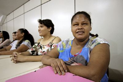 notícia: Deficiente visual vence limitações e atualiza conhecimentos de espanhol para dar aula