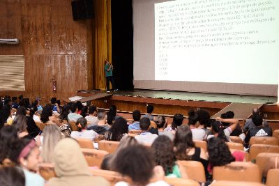 notícia: Governo do Amapá lança curso preparatório gratuito para o Enem 2018