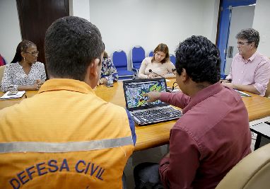 notícia: Governo do Amapá traça estratégia para enfrentar possíveis inundações no Estado 