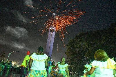 notícia: Equinócio das Águas reúne cultura e ciência no Monumento Marco Zero do Equador