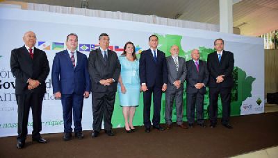 notícia: Amapá recebe governadores da Amazônia Legal para o 17º Fórum