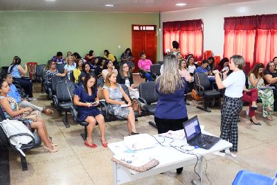 notícia: Governo orienta sobre uso de materiais do Programa de Aprendizagem do Amapá 