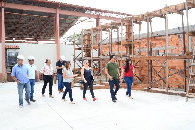 notícia: Governo reforma e amplia ambientes de Escolas do Novo Saber