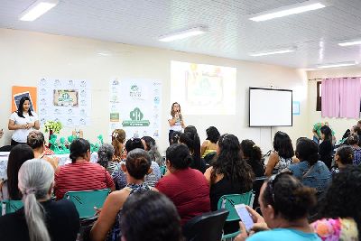 notícia: Manipuladores de merenda escolar são treinados para garantir segurança alimentar