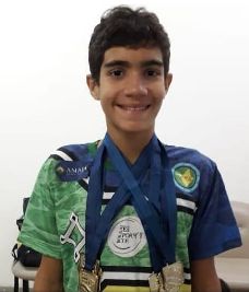 notícia: Atleta do Bolsa Esporte é convocado para seleção brasileira de natação juvenil