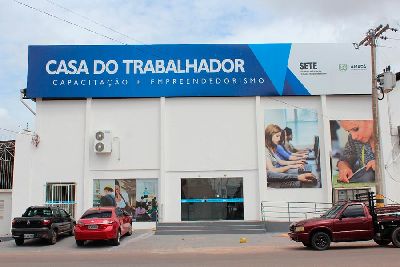 notícia: Governo orienta trabalhadores sobre benefícios previdenciários