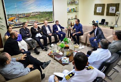 notícia: Governador destaca vocações econômicas do Amapá com empresários e investidores