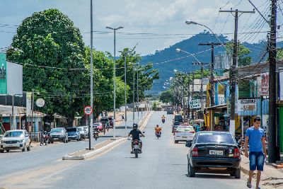 notícia: Laranjal do Jari já recebeu 27 quilômetros de pavimentação asfáltica do Governo do Amapá