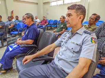 notícia: ‘Nova fase da vida’, diz militar em curso de preparação para a reserva