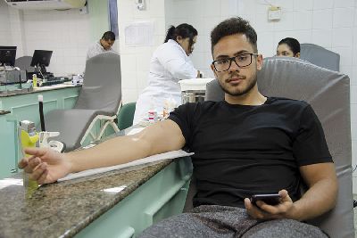 notícia: Hemoap inicia campanha para atrair doadores durante férias escolares